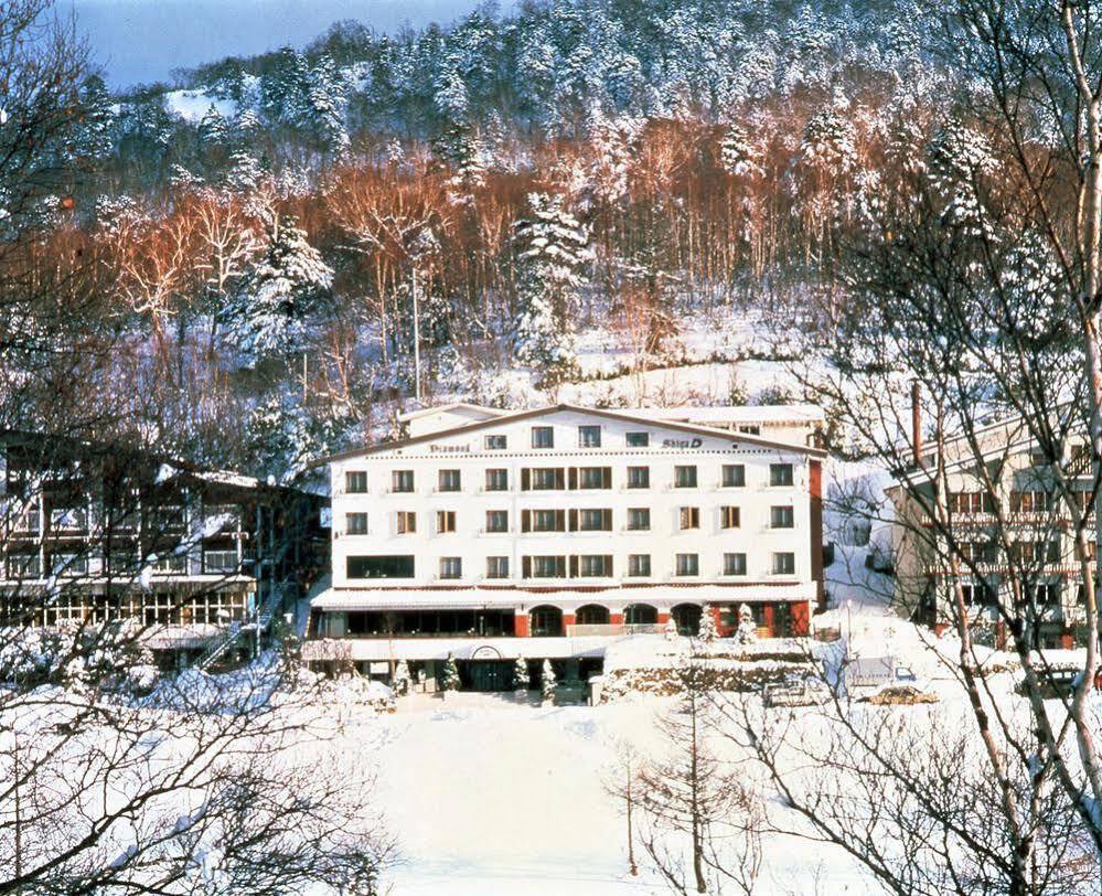 Отель Diamond Shiga Яманути Экстерьер фото